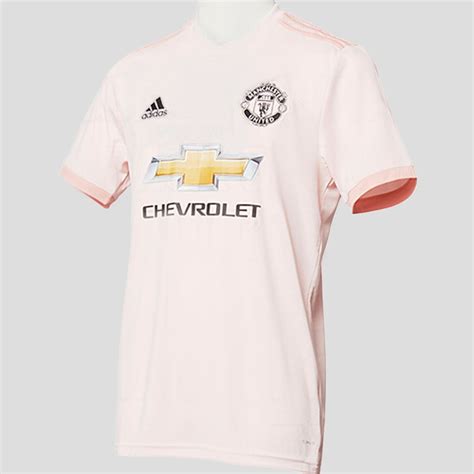 Les Nouveaux Maillots Manchester United Par Adidas Maillots