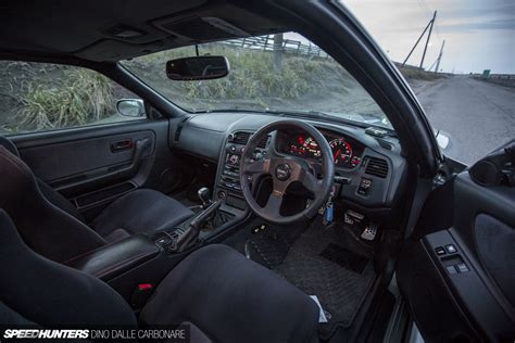 R35 Skyline Interior