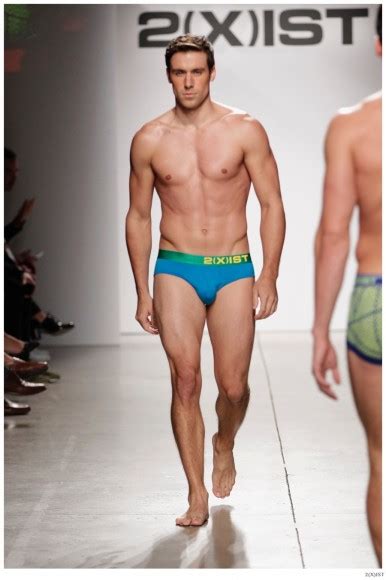 2 Xist Hits The Catwalk With Spring Summer 2015 Underwear More The Fashionisto