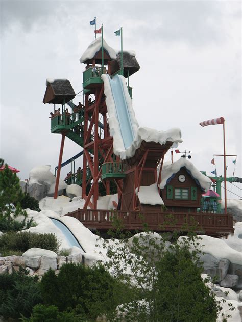 Blizzard Beach Vs Typhoon Lagoon Which Disney Water Park Is Better