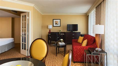 Hotels in Oak Brook, IL | Chicago Marriott Oak Brook