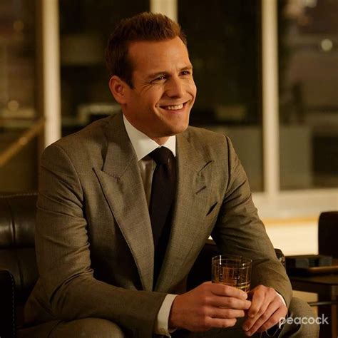 Pin By Alistair D Cruz On Specter In Suits Harvey Suits Harvey