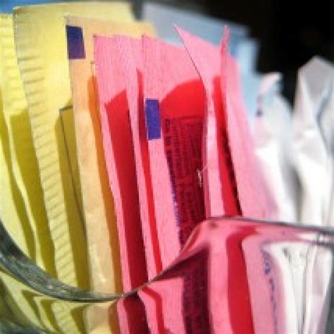 pick  packet choosing   sugar substitute