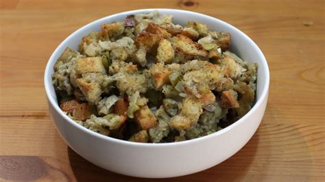 How To Make Stuffing Easy Stuffing Recipe Youtube