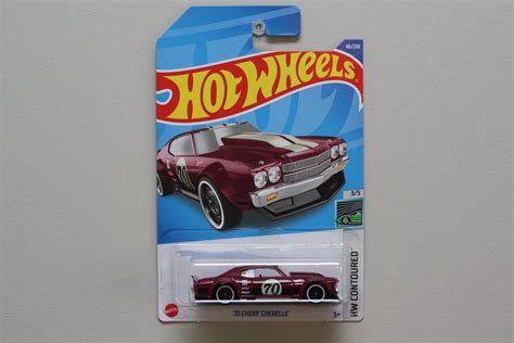 Hot Wheels HW Contoured Chevy Chevelle Maroon