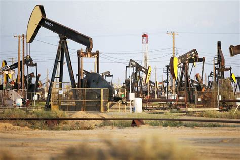 Oil Prices Dip On Weak Demand Outlook Supply Concerns