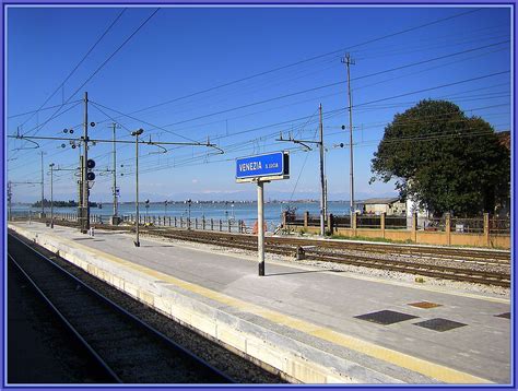 Venezia Santa Lucia railway station - Venice | head house (train station)