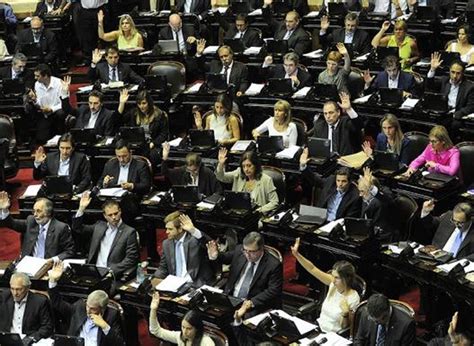 La sesión en Diputados peligró ante los fuertes cruces en el recinto