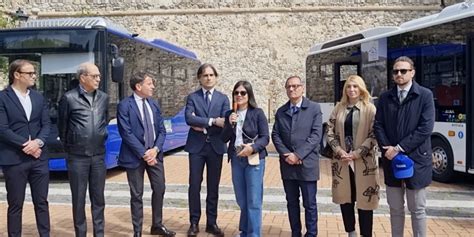 Atam Reggio Ora Guarda Al Futuro A Piazza Castello La Presentazione Di