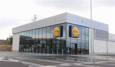 Lidl Reabre Tienda En Gij N E Inaugura Otra En Ponferrada A En Verde