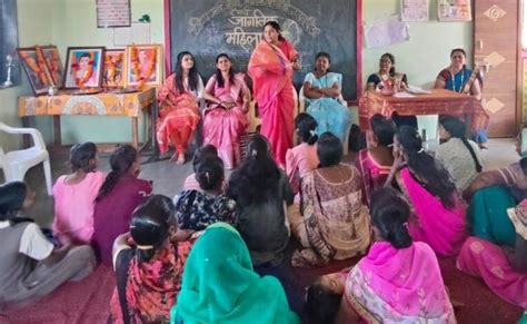 Womens Day Celebration माणकोबावाडी शाळेत विविध कार्यक्रमांनी महिला दिन उत्साहात साजरा