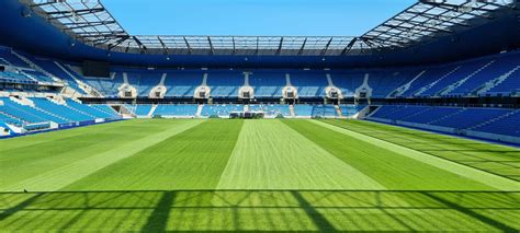 Le Havre La Pelouse Du Stade Oc Ane Fait Peau Neuve Avant La Ligue