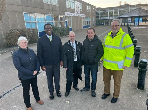 Darren Henry Mp Welcomes Investment For Chilwell School Building Ng9 News