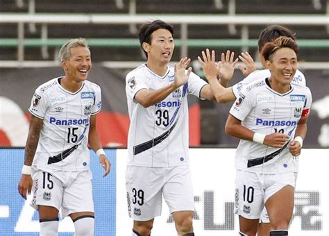 Substitute Kazuma Watanabe Nets Gamba Winner Over Consadole The Japan