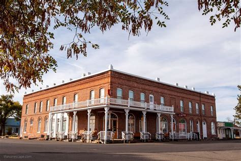 Shaniko Ghost Town Oregon Travel Guide - The Van Escape