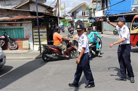 Infopublik Uji Coba Sistem Satu Arah Jalan Selokan Mataram Dimulai