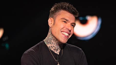 Fedez A Belve Senza Freni Dal Tentato Suicidio Alla Fine Con Chiara