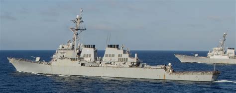 USS Mahan DDG-72 Arleigh Burke class Destroyer US Navy