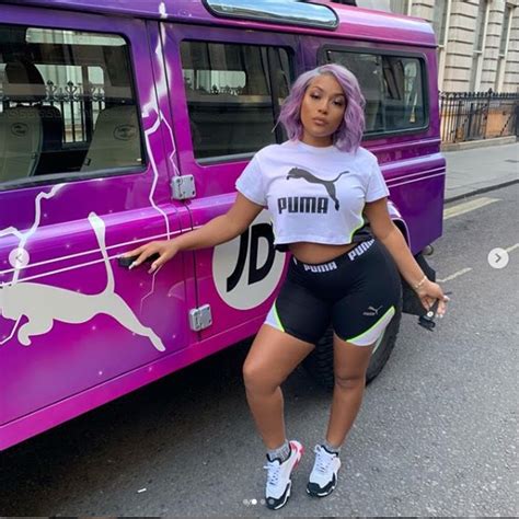 Burna Boy's Girlfriend, Stefflon Don Flaunts Her Banging Body In New ...