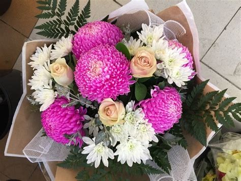 flower shop near me, florist, florist near me, flower delivery, 2933 - Broadmeadows Blooms