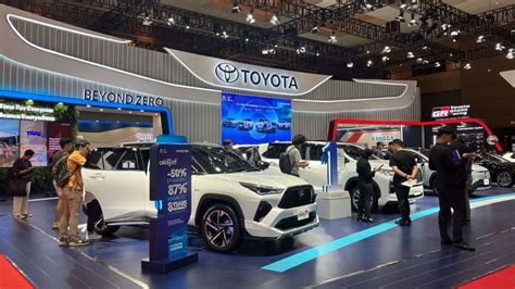 mobil terlaris agustus    kendaraan listrik mobil katadataoto