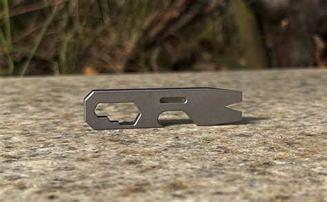 Hamans EDC Pocket Pry Bar Keychain Multi Tool Titanium Pry Bar Small