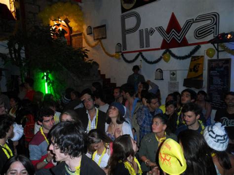 Golden New Years Eve Party In Cusco Pirwa Hostels Blog