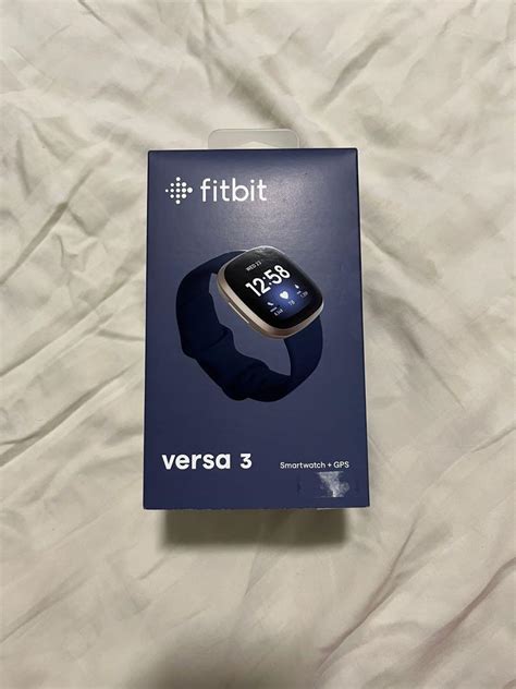 Fitbit Versa 3 In Midnight Soft Gold Aluminium Mobile Phones Gadgets