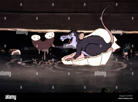 CHARLOTTE'S WEB, Templeton the rat, 1973 Stock Photo - Alamy