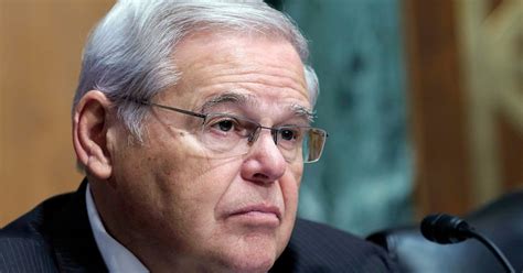 New Jersey Governor Calls On Sen Robert Menendez To Resign Huffpost Latest News