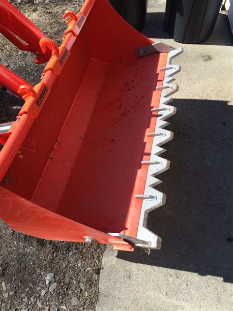 Titan clamp on pallet forks | OrangeTractorTalks - Everything Kubota