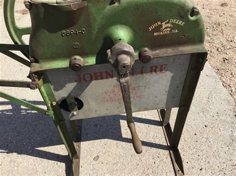 John Deere B Hand Crank Corn Sheller Bigiron Auctions