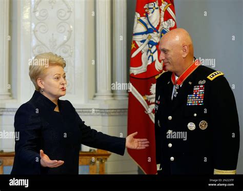 Us Army Chief Of Staff Gen Raymond Odierno Right Listens To