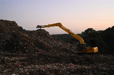 Landfill Photos, Download The BEST Free Landfill Stock Photos & HD Images