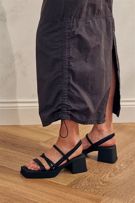 Vagabond Hennie Strappy Sandals | Urban Outfitters UK