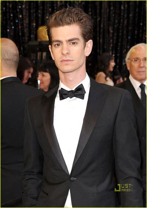 Andrew Garfield Oscars 2011 Red Carpet Photo 2523624 2011 Oscars