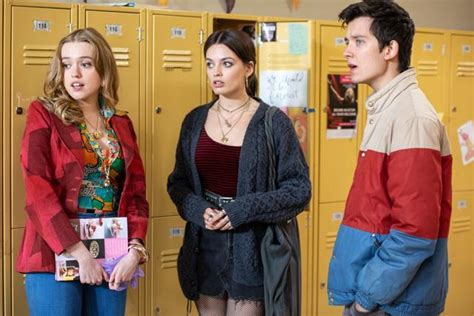 Sex Education Season 2 Review Netflixs Terrific Teen Comedy Is Still