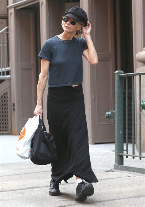 Meg Ryan Photos Meg Ryan Runs Errands In Nyc Style Street Style