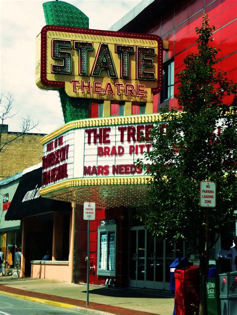 Movie At The Downtown State Theater Traverse City Mi Traverse City