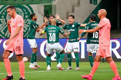 Palmeiras golea garantiza clasificación y deja a Bolívar en el abismo