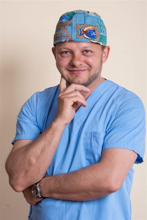 Piotr Rataj MD PhD Plastic Surgeon ClinicForYou