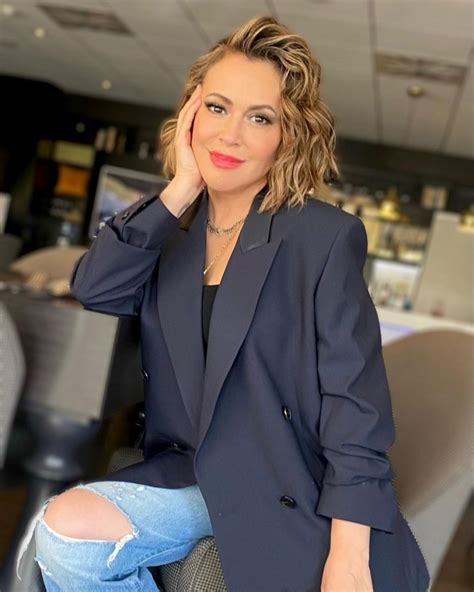 Alyssa Milano Instagram Photos 04 25 2022 Hawtcelebs