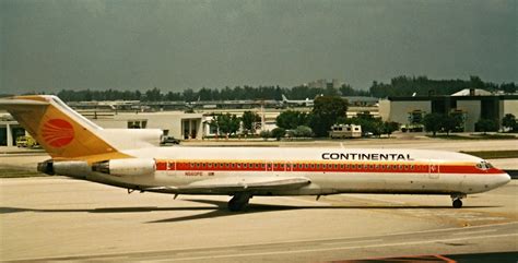 Boeing B N Pe Continental Miami Eric Johnston Flickr