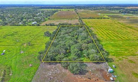 7.5 Acres of Land for Sale in Wauchula, Florida - LandSearch