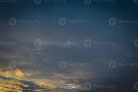 Sunrise sky and clouds 11957199 Stock Photo at Vecteezy