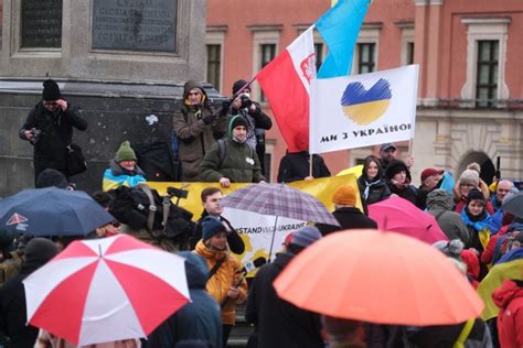 Konflikt Na Ukrainie Protest Przeciwko Rosyjskiej Agresji Na Placu