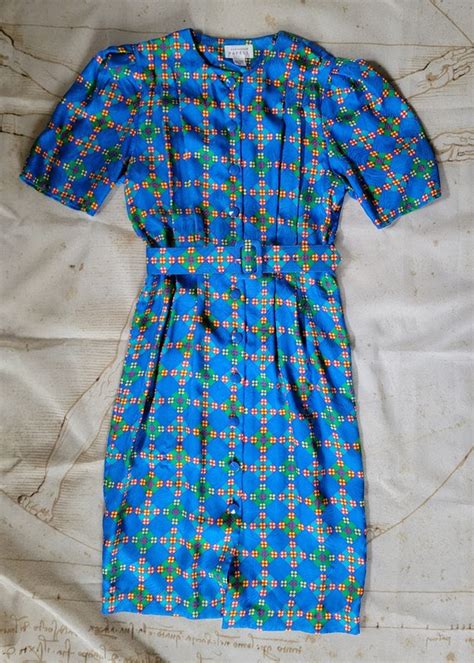 Vintage silk dress with fun pattern - Gem