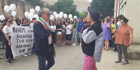 Fiaccolata E Palloncini Bianchi San Cipirello E San Giuseppe Jato