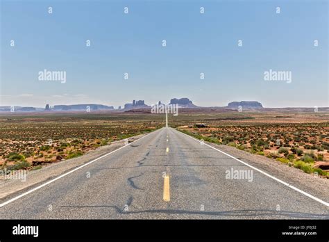 Lonely Highway To Monument Valley Stock Photo Alamy