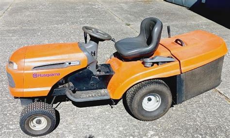 Malotraktor HUSQVARNA CTH 210XP+žací zařízení, sněhová fréza a radlice ...